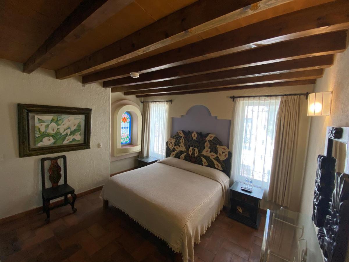 Casa Arbol Hotel Альенде Экстерьер фото