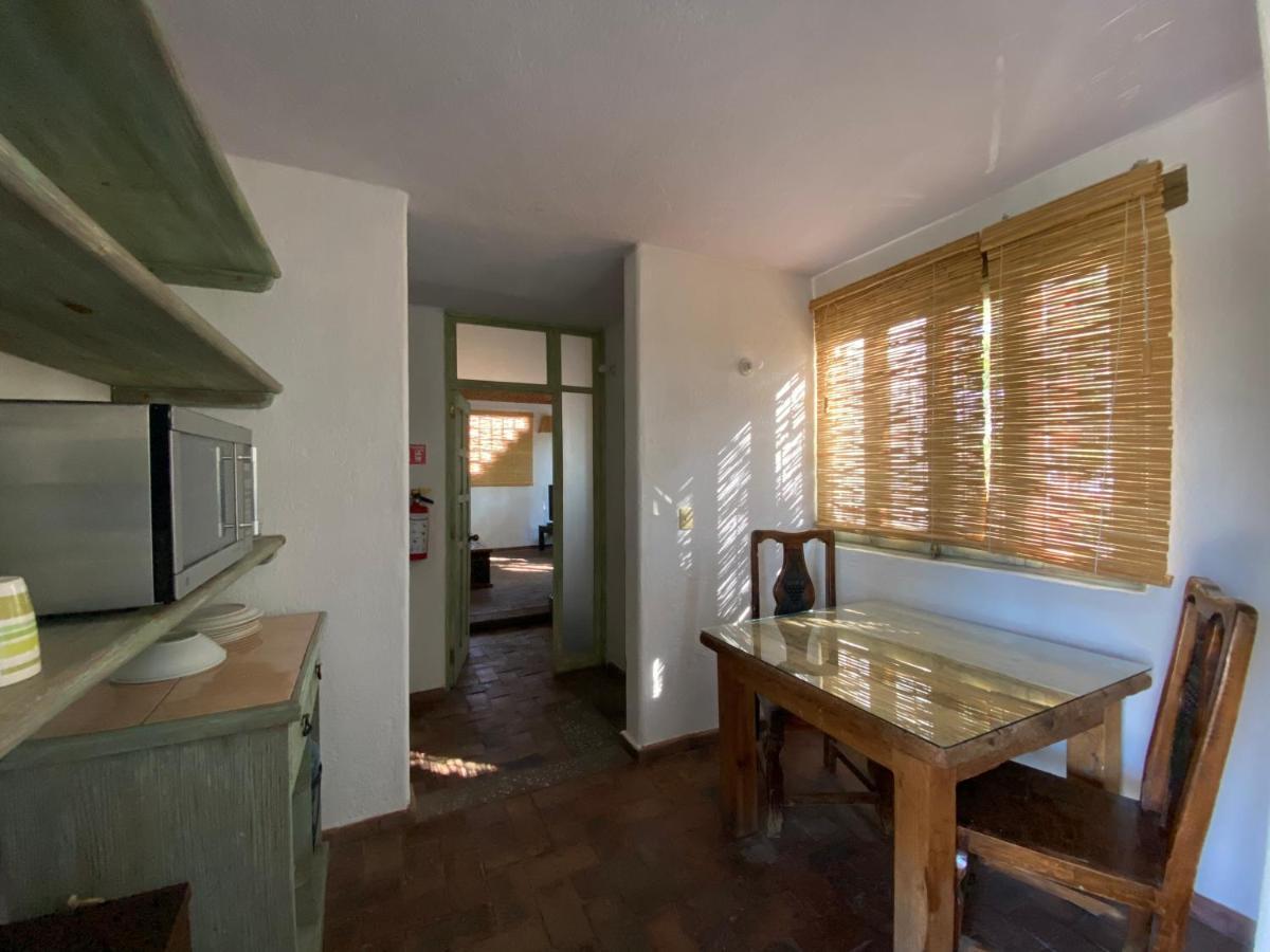 Casa Arbol Hotel Альенде Экстерьер фото
