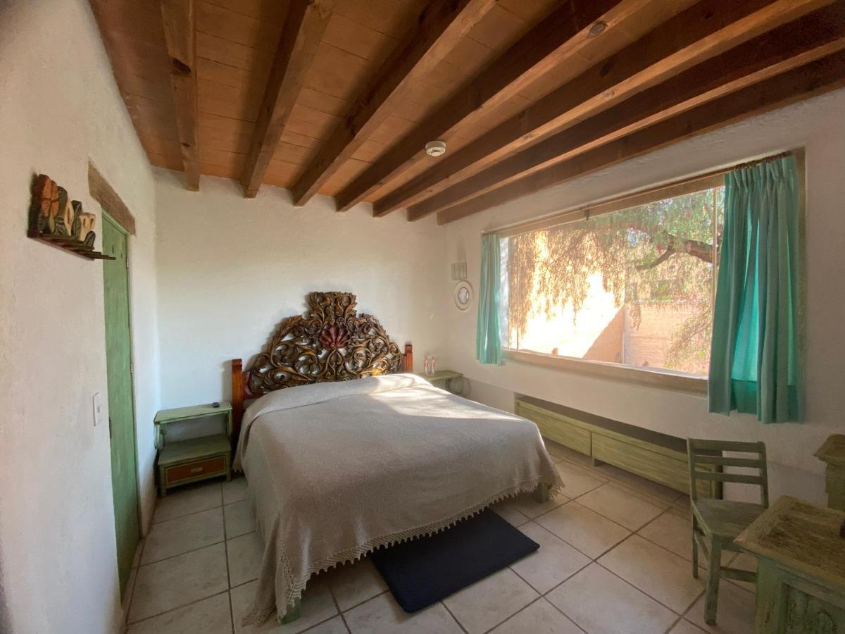 Casa Arbol Hotel Альенде Экстерьер фото