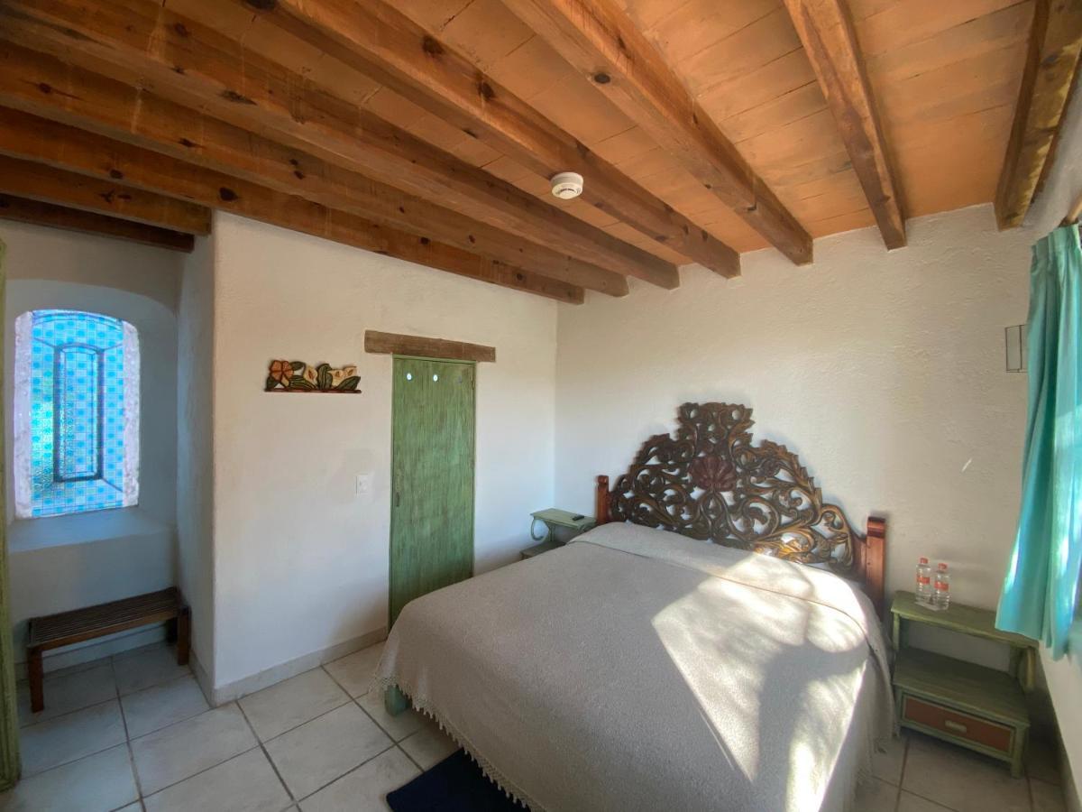 Casa Arbol Hotel Альенде Экстерьер фото
