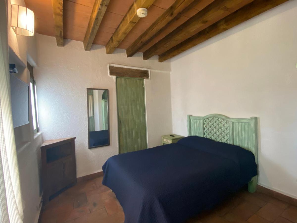 Casa Arbol Hotel Альенде Экстерьер фото